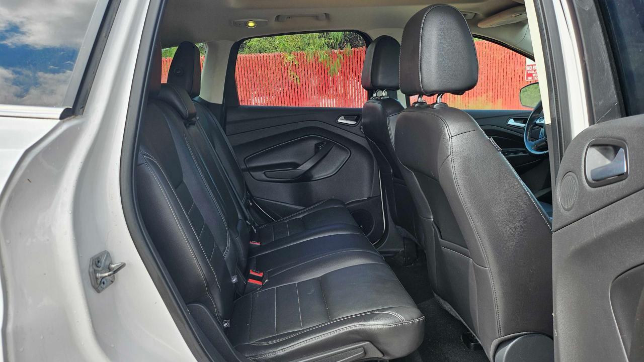 2016 Ford Escape Titanium - Image 6