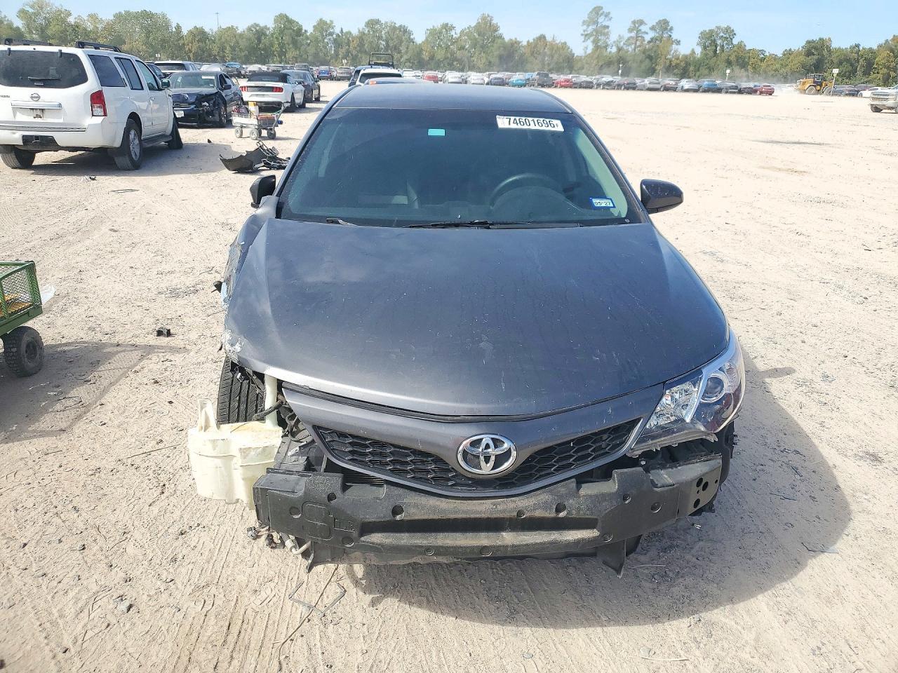 2014 Toyota Camry Se - Фото 5
