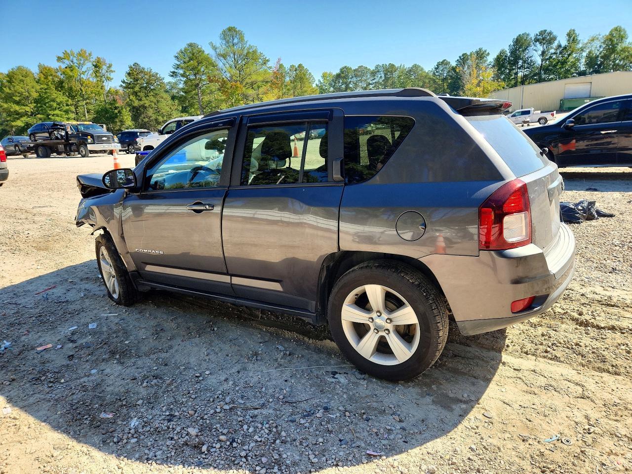 2016 Jeep Compass Sport - Image 2