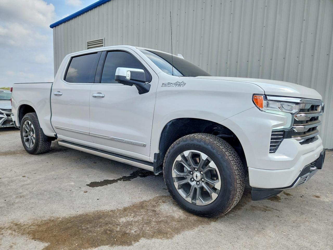 2025 Chevrolet Silverado K1500 High Country - Фото 4