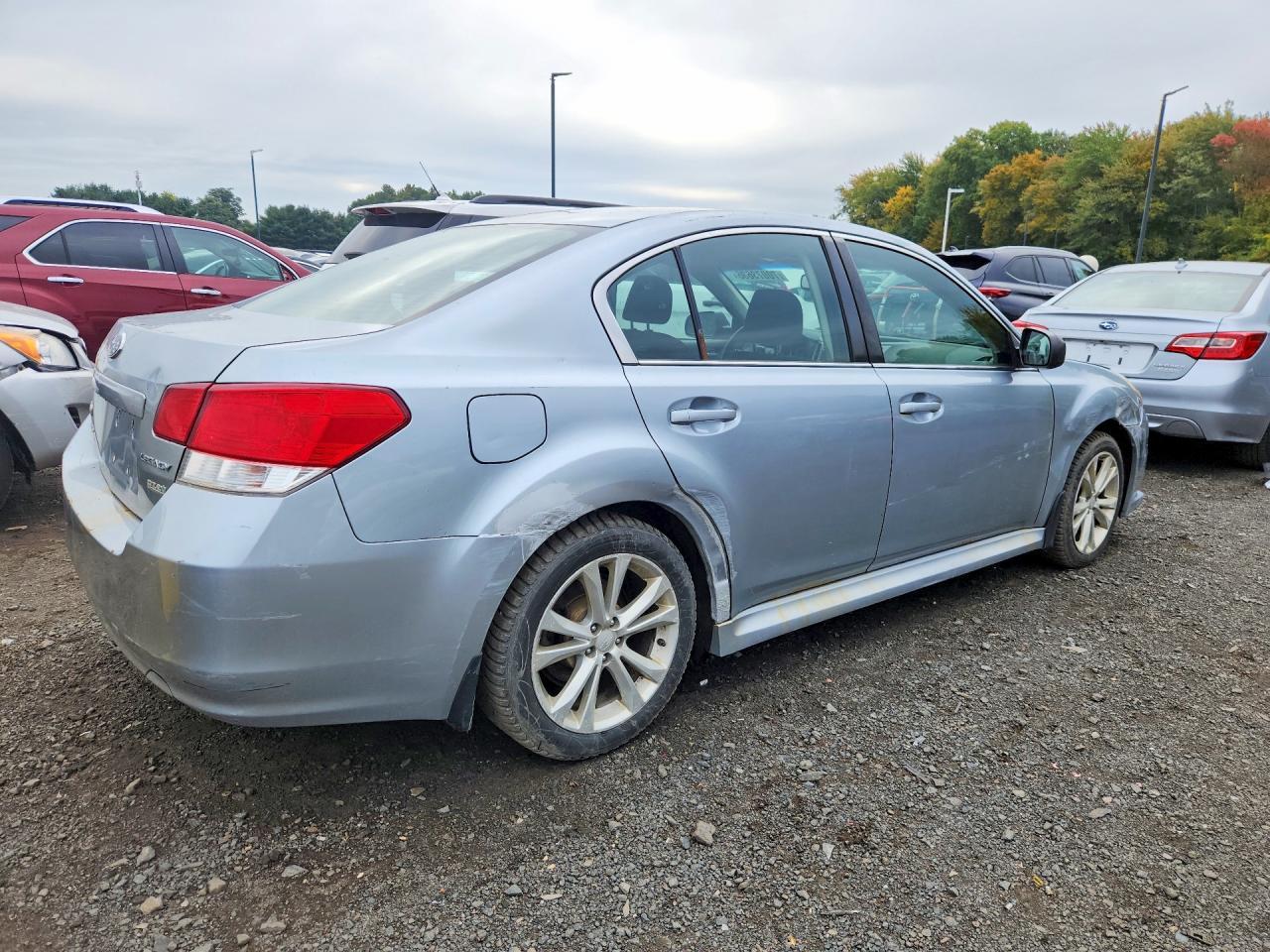 2013 Subaru Legacy 2.5I Premium - Фото 3