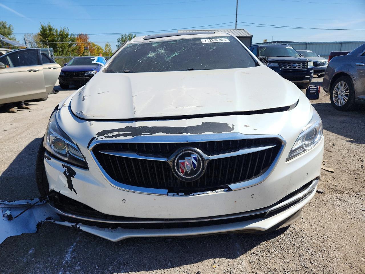 2019 Buick Lacrosse Premium - Image 5