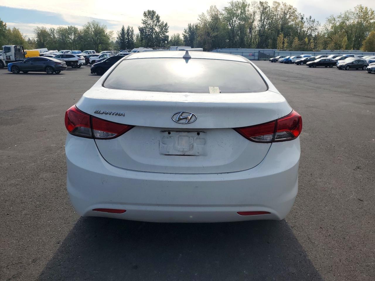 2011 Hyundai Elantra Gls - Фото 6