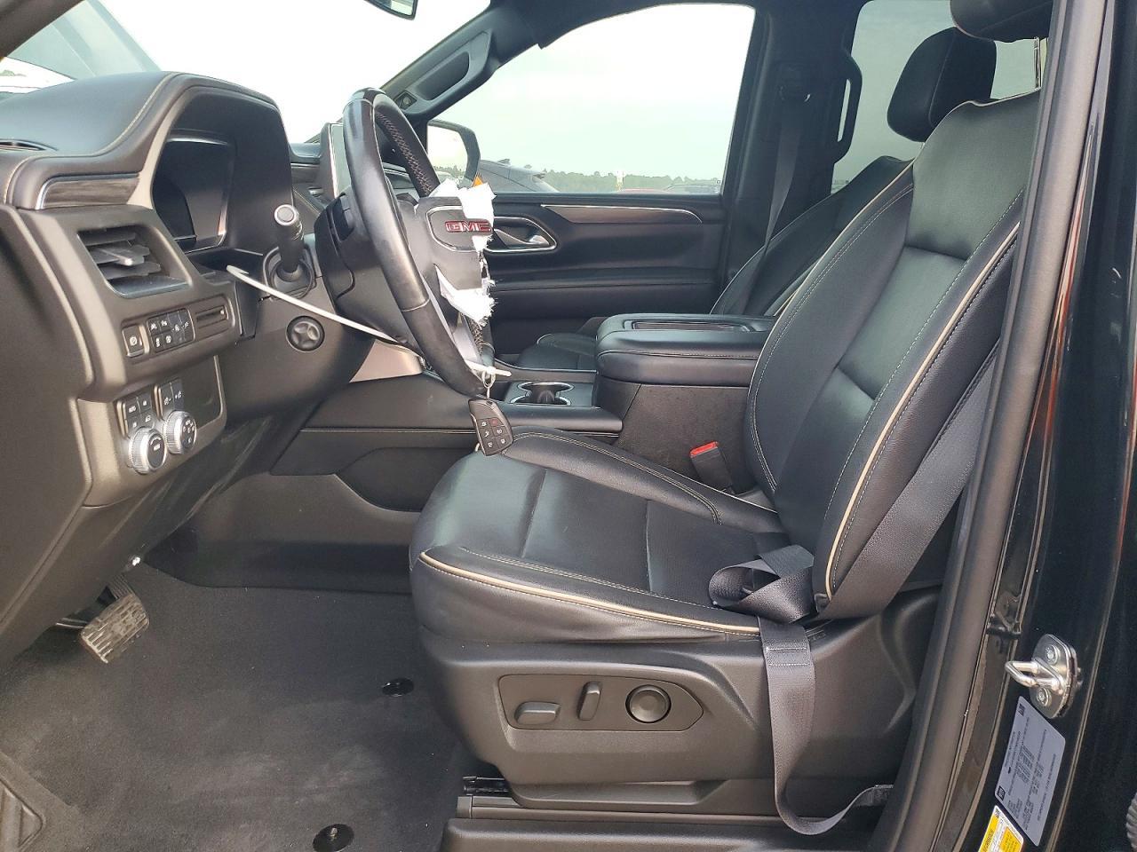 2022 GMC Yukon Slt - Image 7