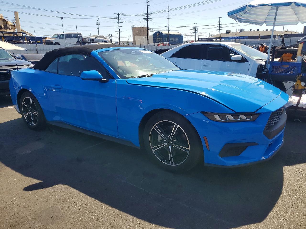 2024 Ford Mustang - Фото 4