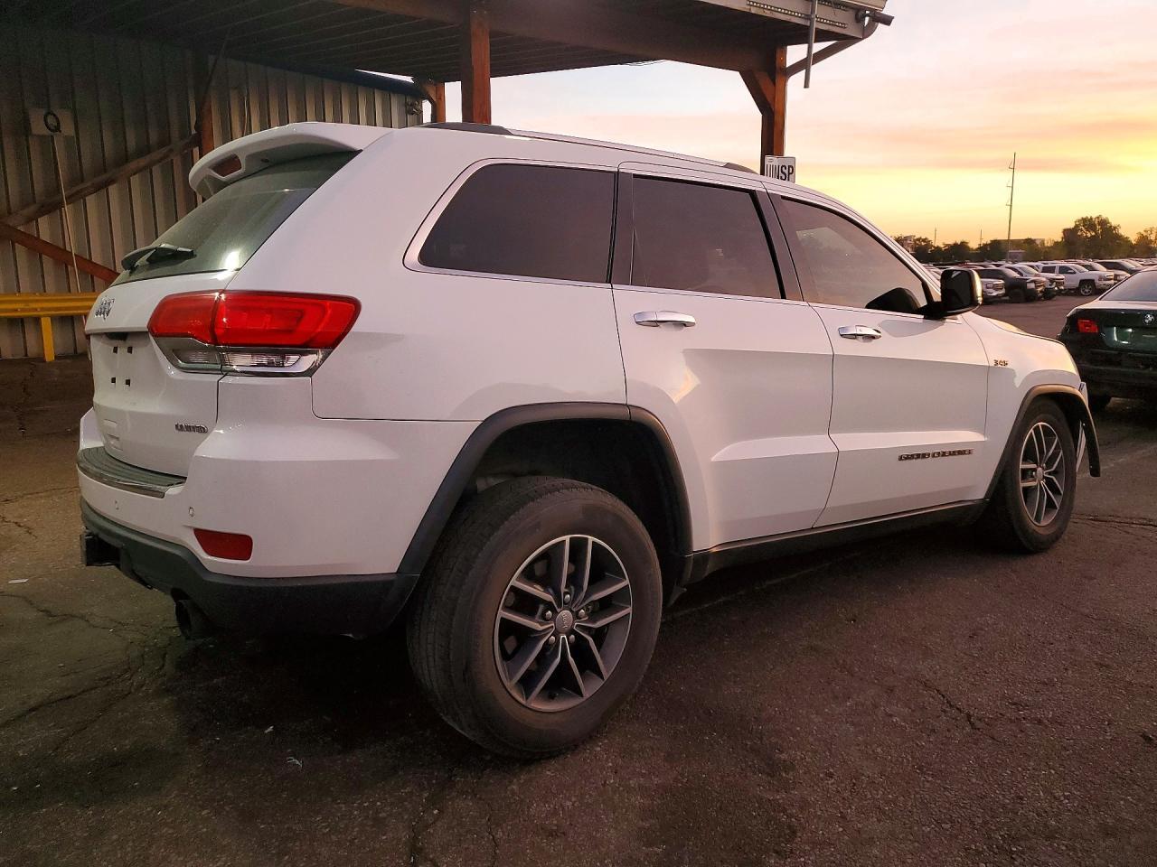 2017 Jeep Grand Cherokee Limited - Фото 3