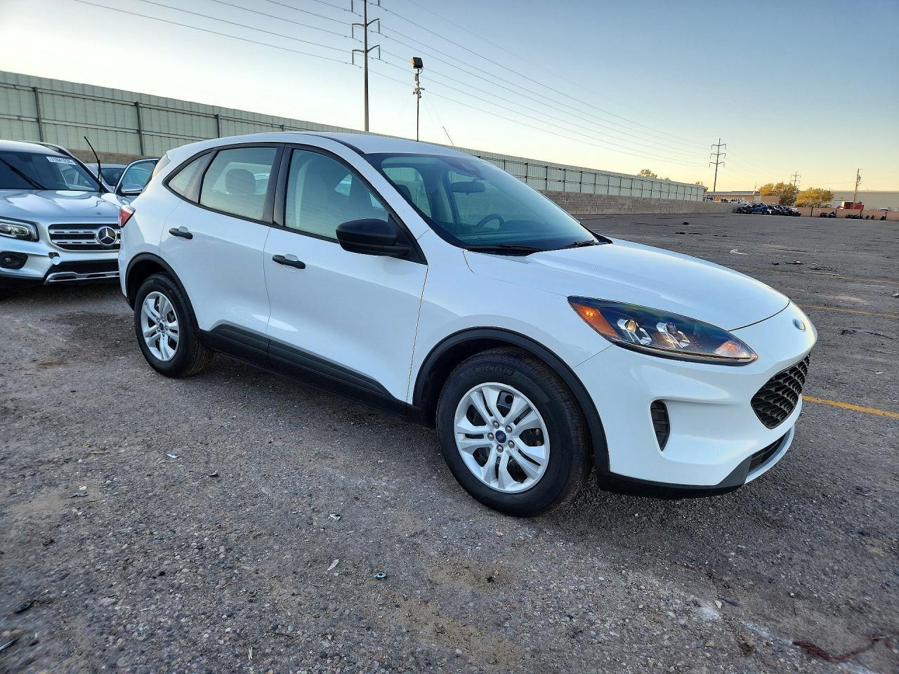 2021 Ford Escape S - Image 4