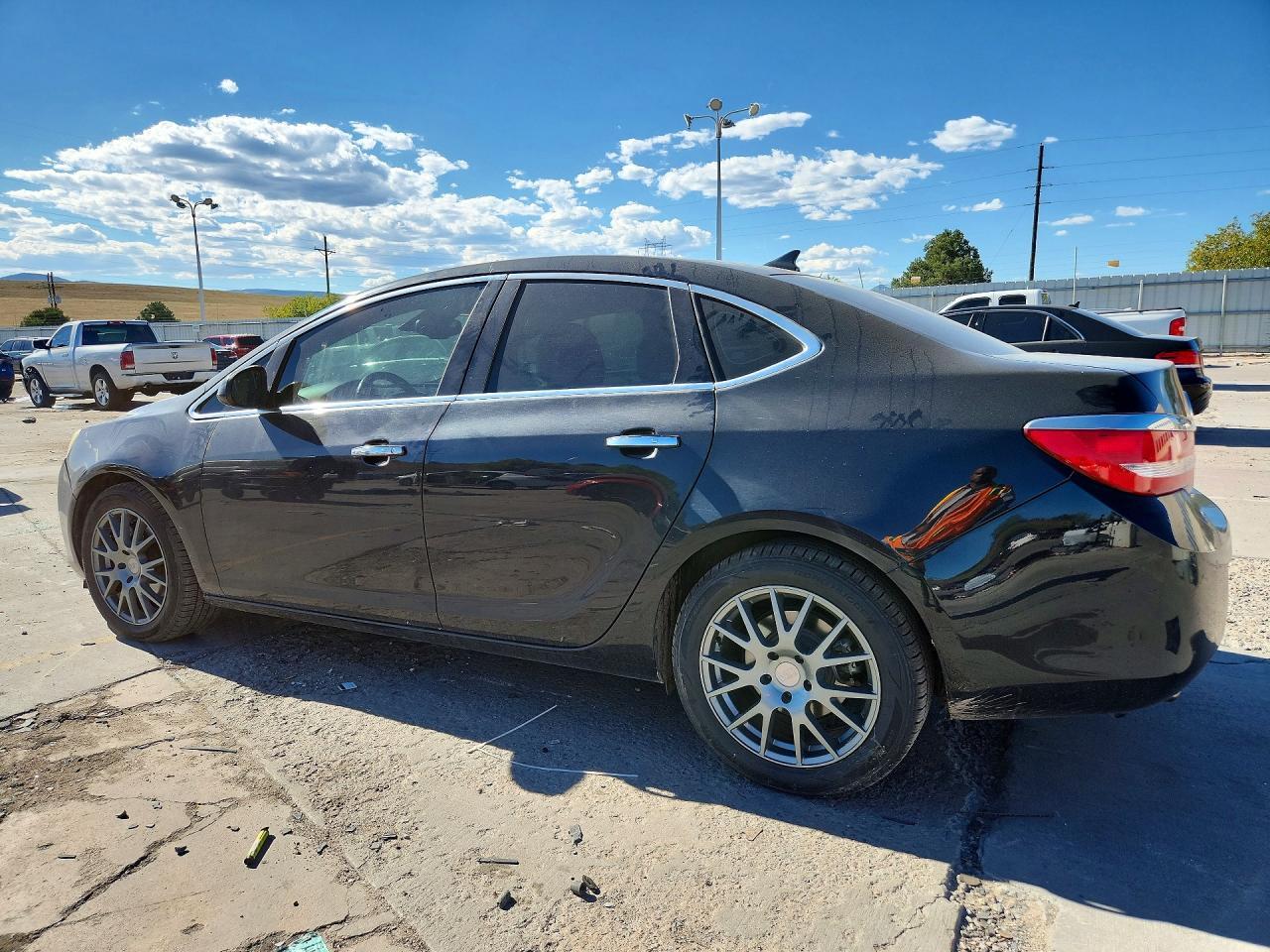 2014 Buick Verano - Image 2