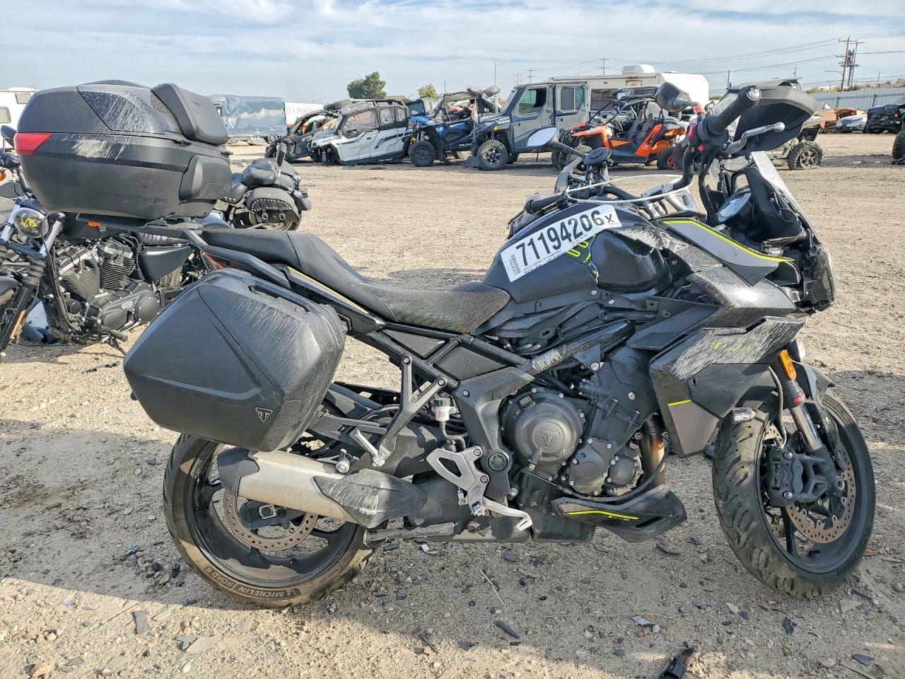 2025 Triumph Motorcycle Tiger Sport 800
