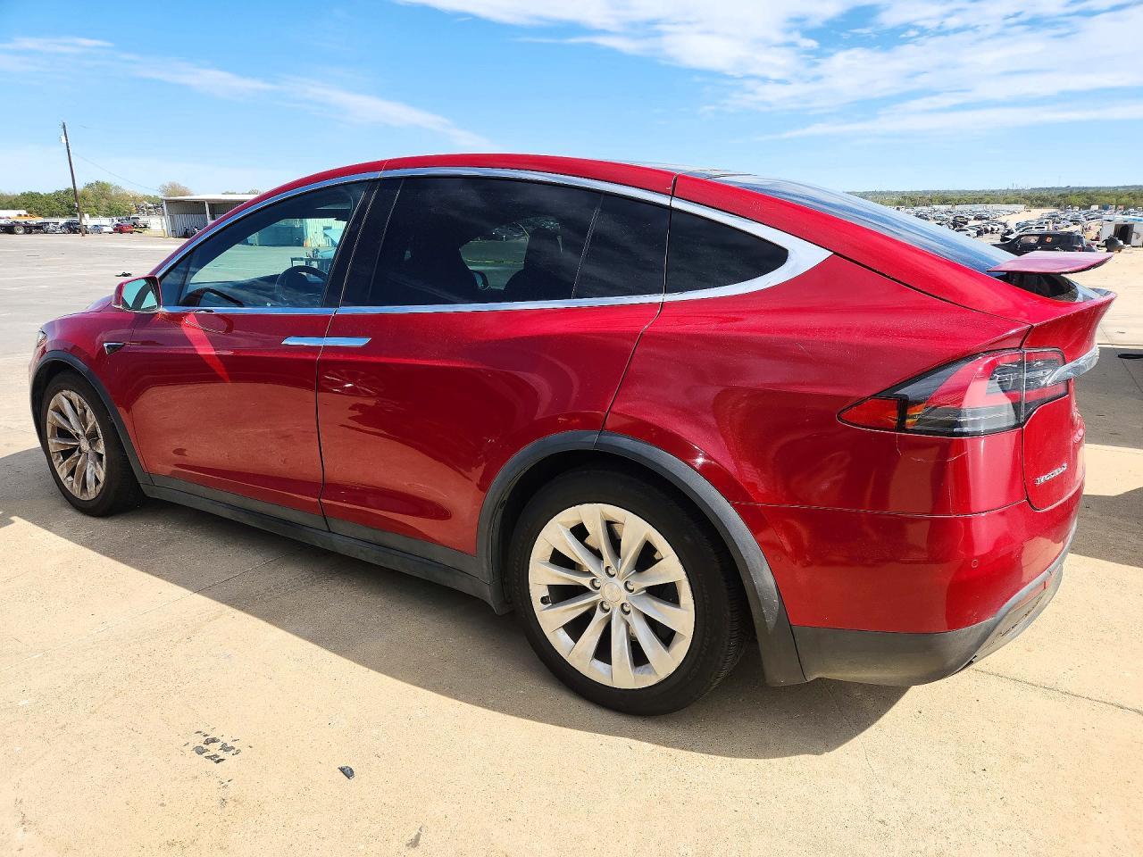 2018 Tesla Model X - Фото 2