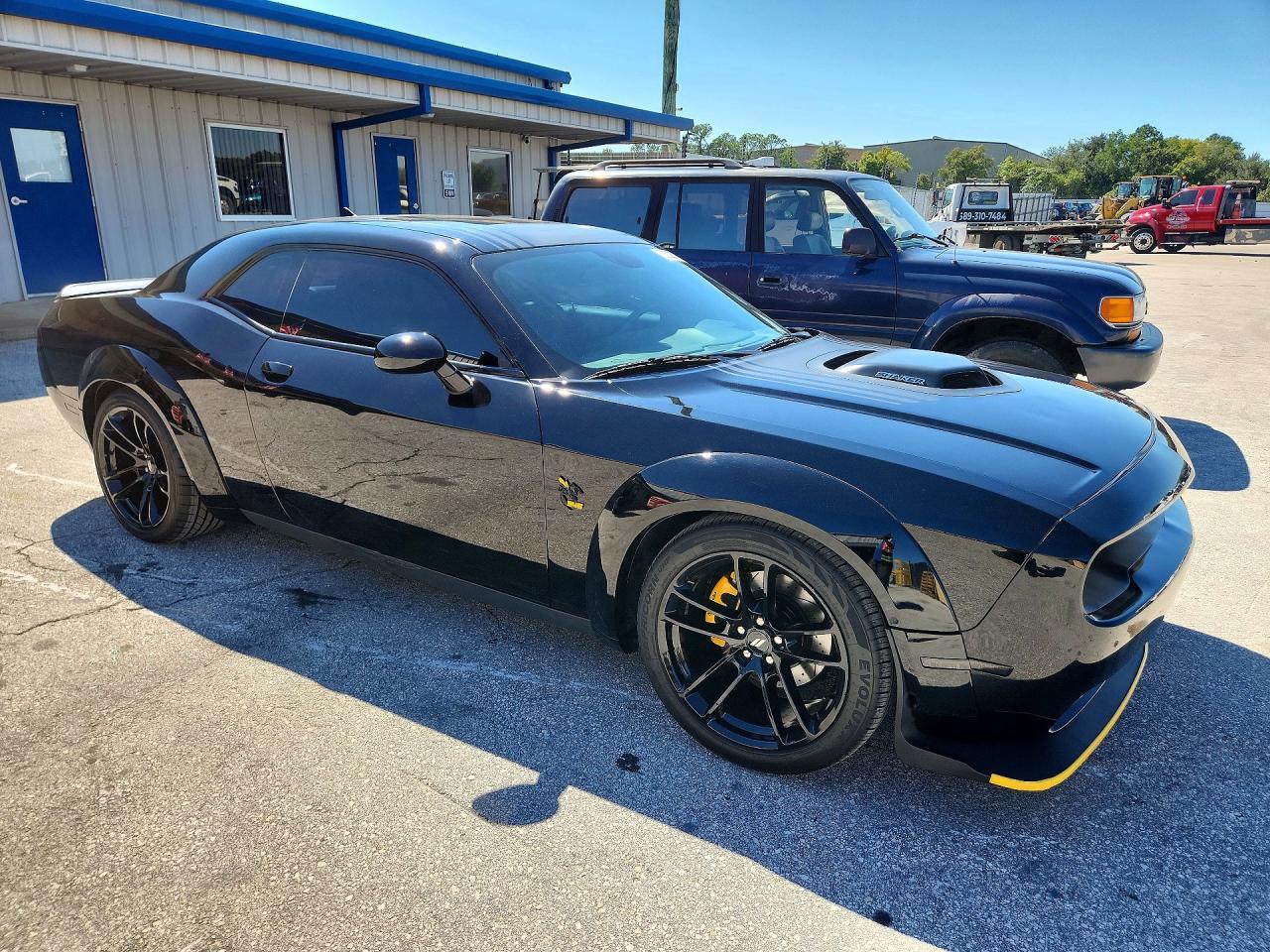 2015 Dodge Challenger Sxt Plus - Image 4