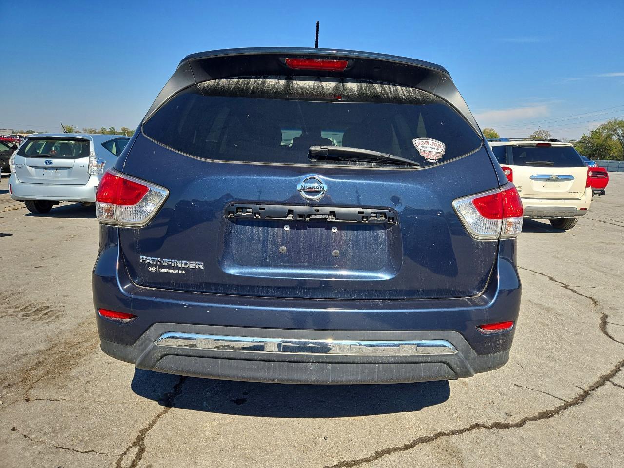 2014 Nissan Pathfinder S - Фото 6