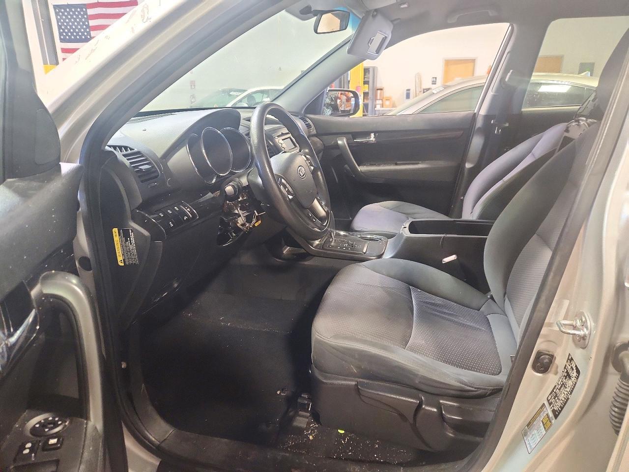 2012 Kia Sorento Lx - Фото 7