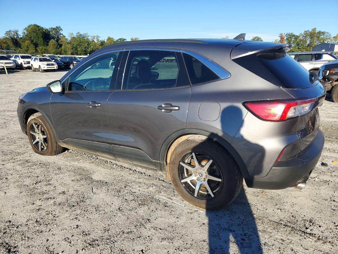 2022 Ford Escape Se - Image 2