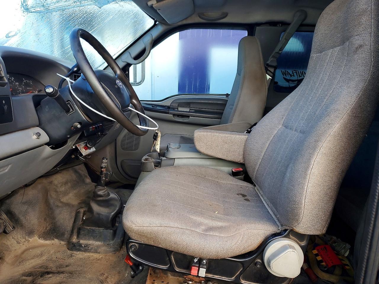 2006 Ford F650 Super Crewzer - Фото 7