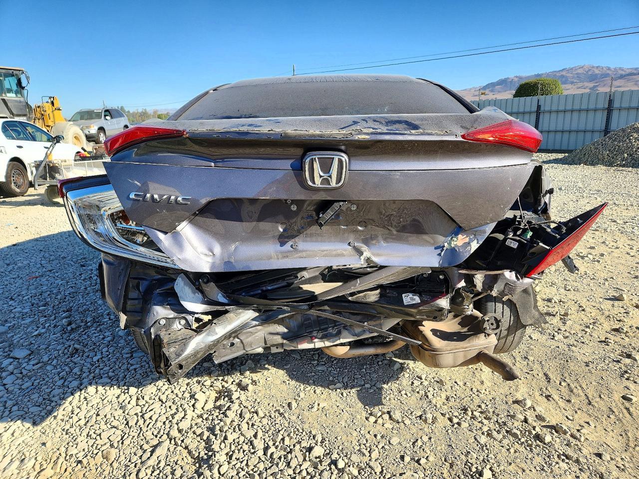 2018 Honda Civic Lx - Фото 6