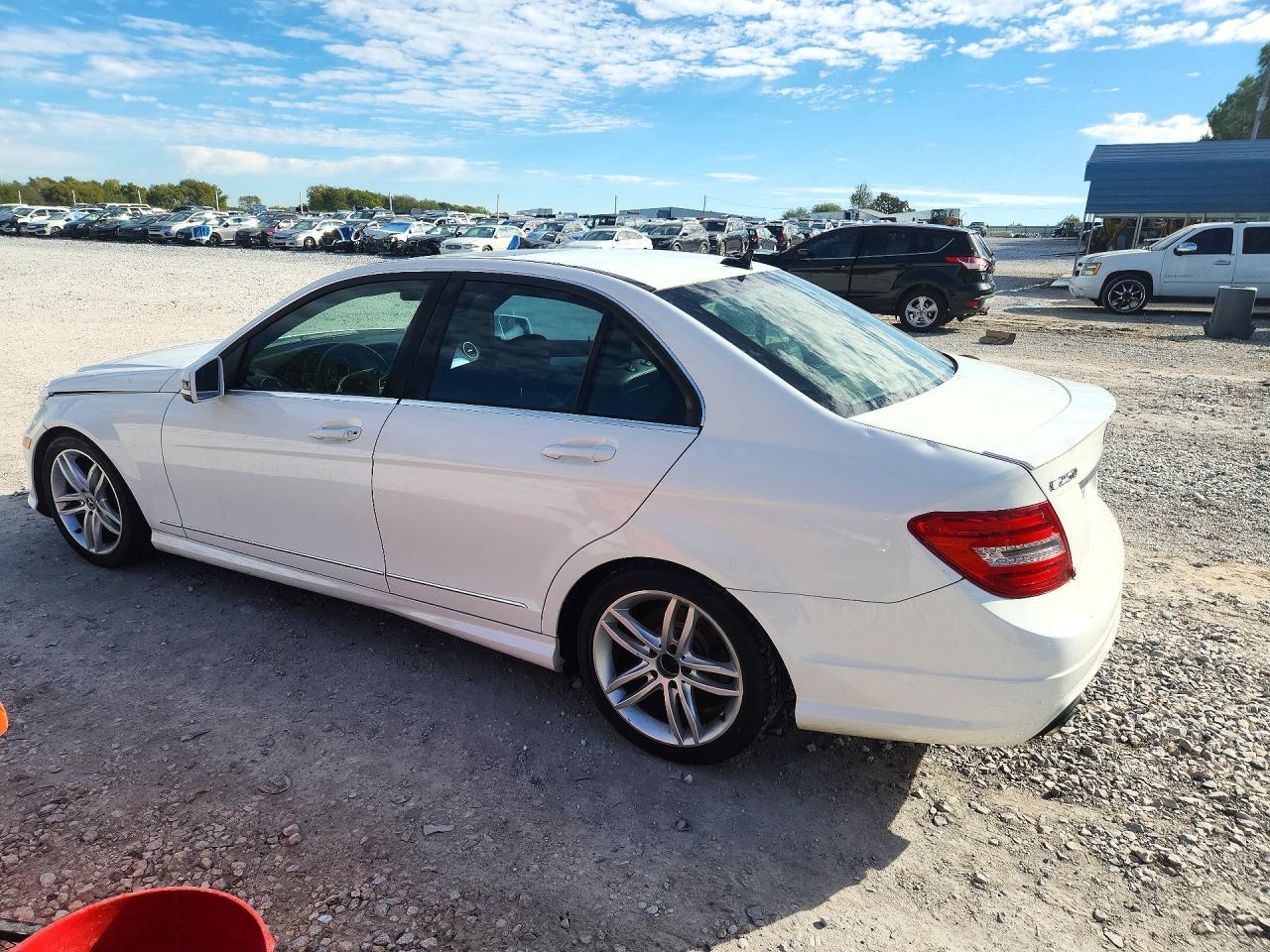 2013 Mercedes-Benz C 250 - Image 2