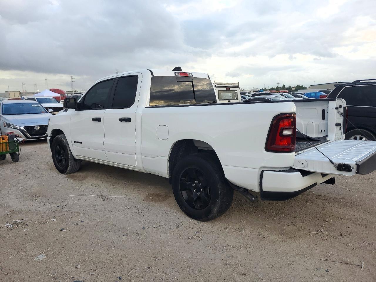 2025 Ram 1500 Tradesman - Image 2