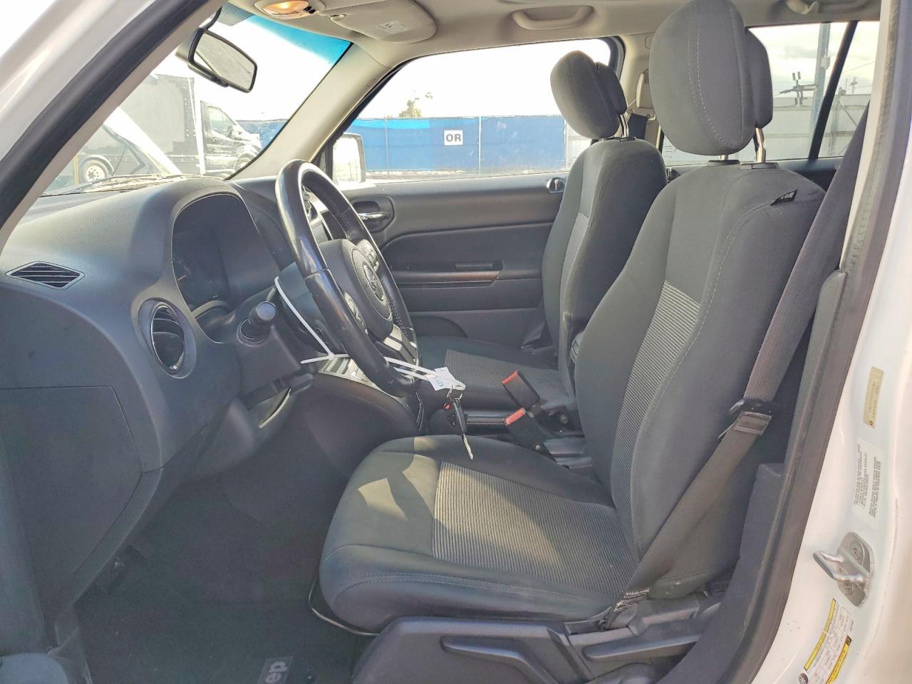 2014 Jeep Patriot Latitude - Фото 7