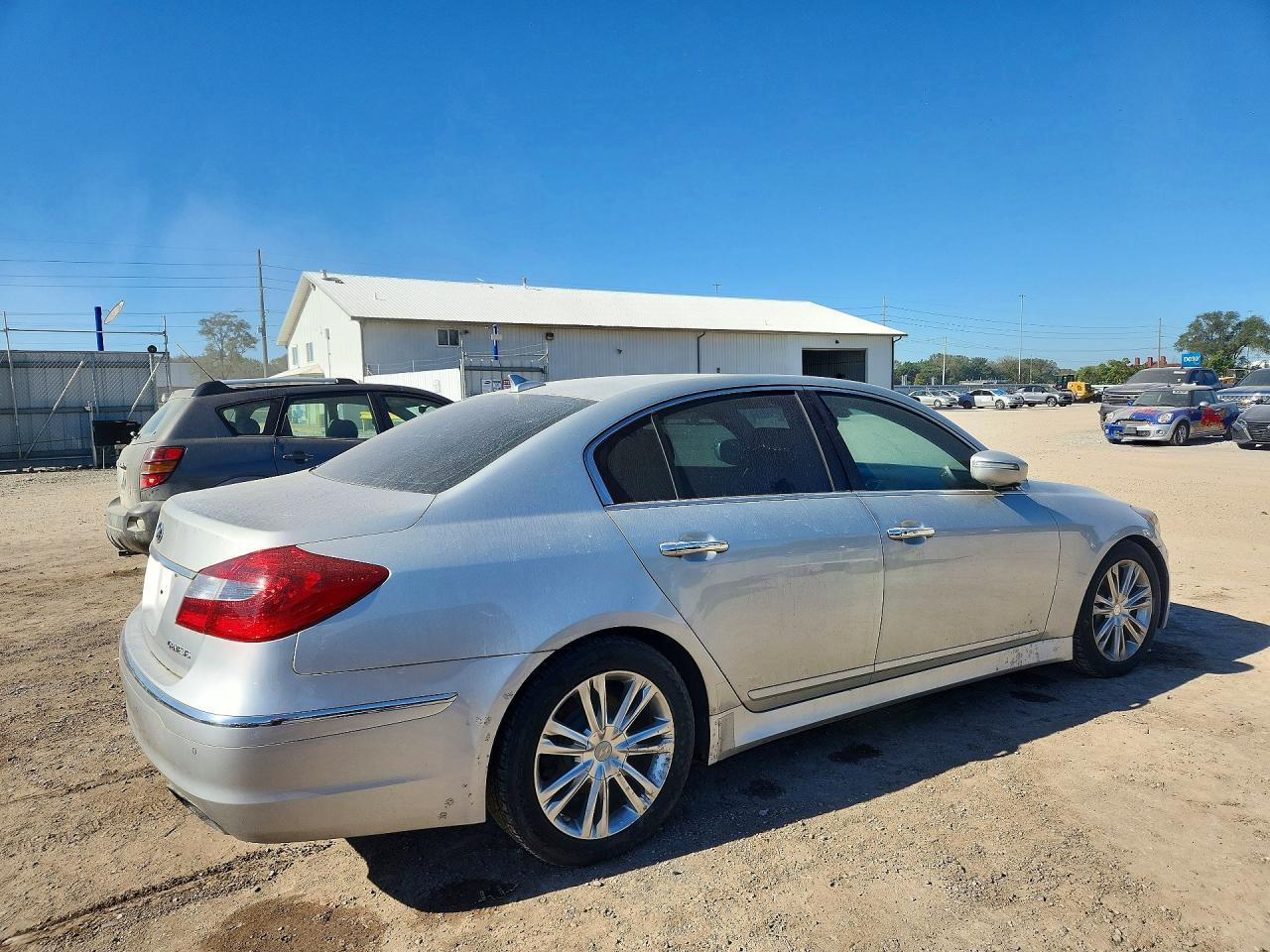 2012 Hyundai Genesis 3.8L - Image 3