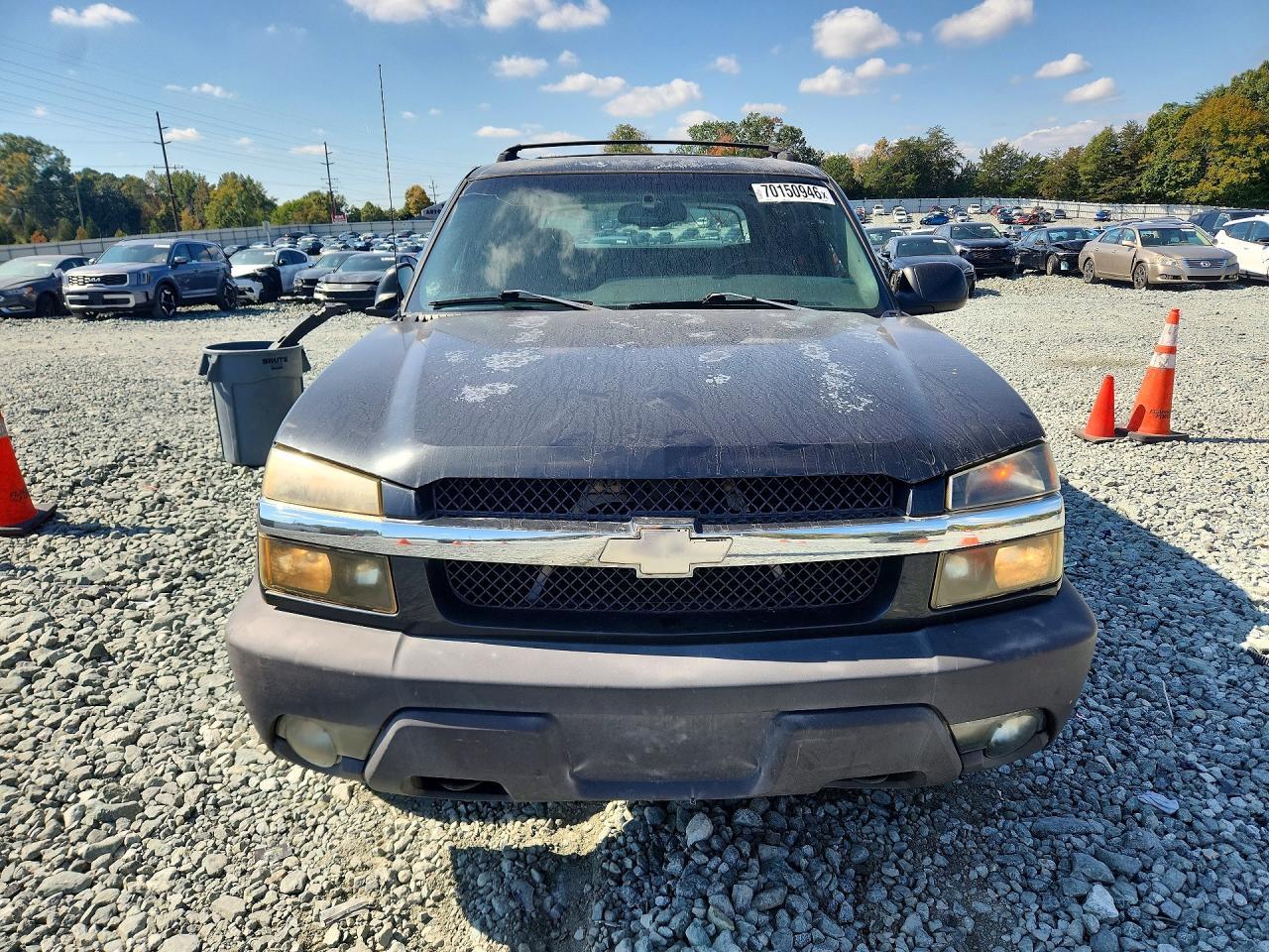 2003 Chevrolet Avalanche C1500 - Image 5