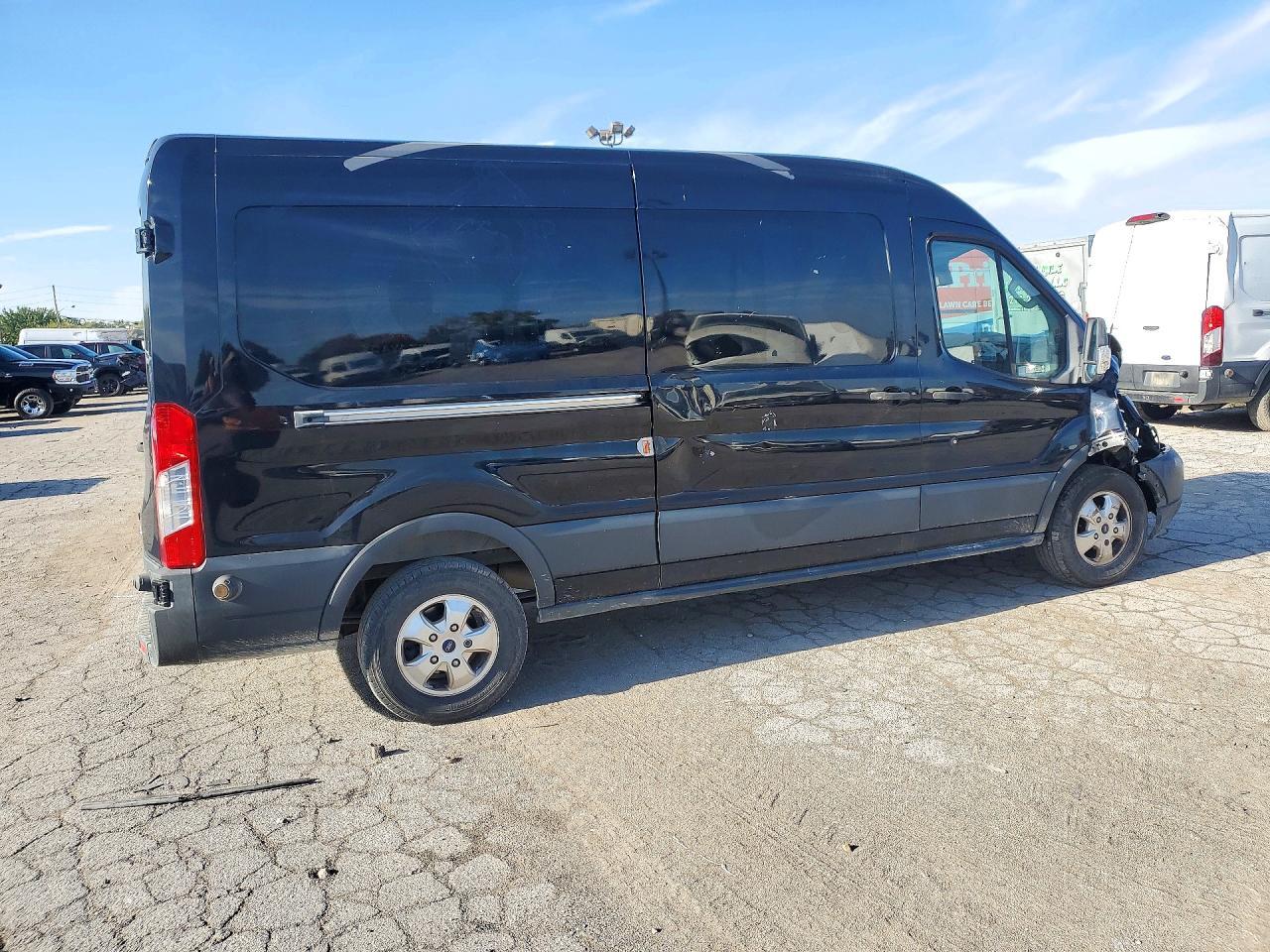2017 Ford Transit T-250 - Image 3