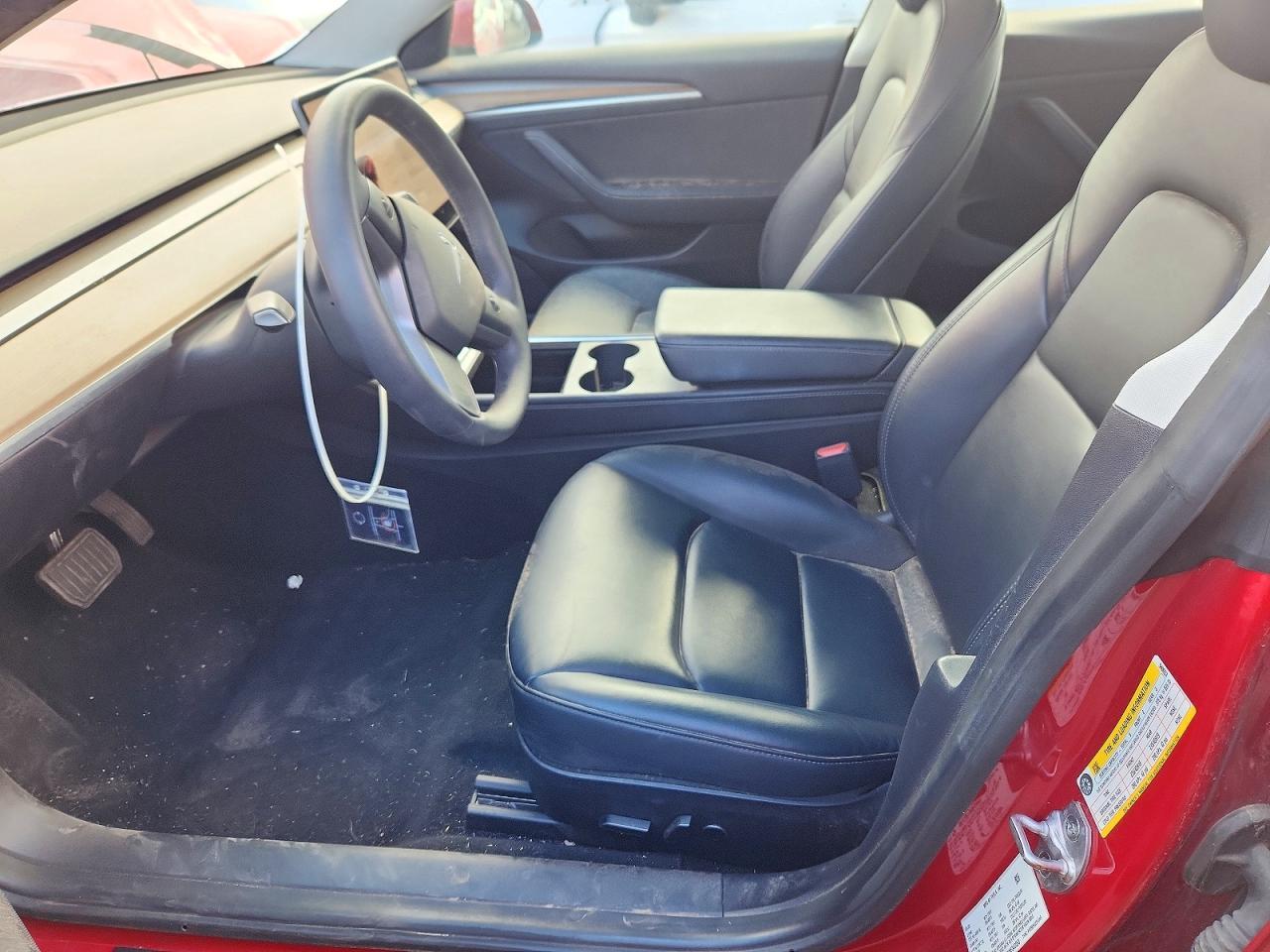 2022 Tesla Model 3 - Фото 7