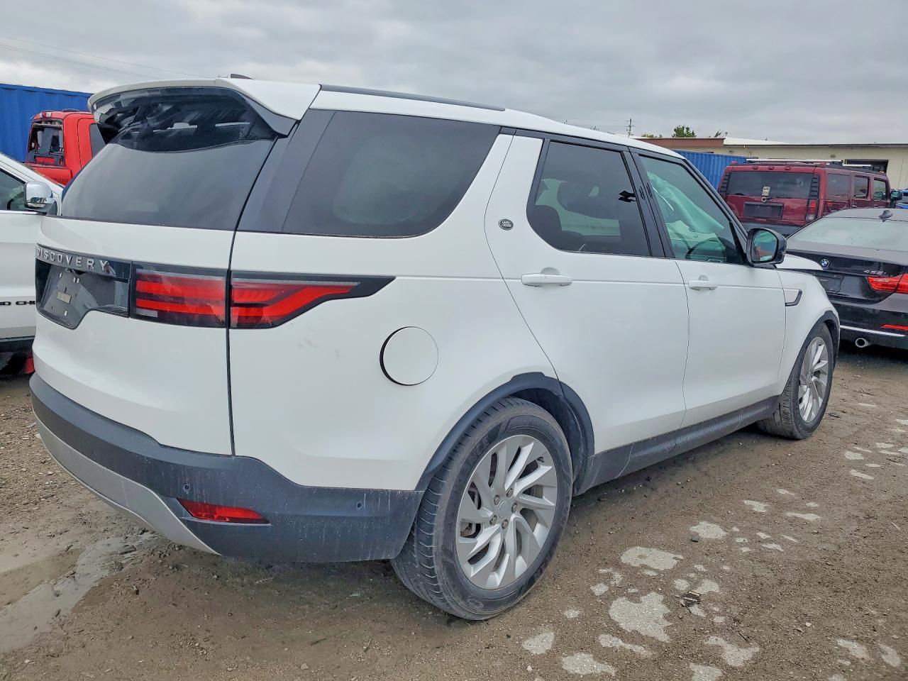 2024 Land Rover Discovery S - Фото 3