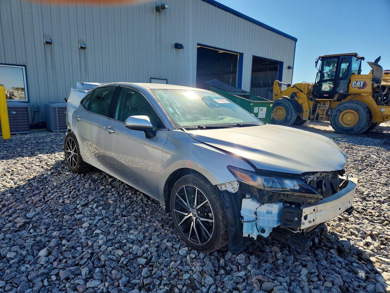 2021 Toyota Camry Se - Фото 4