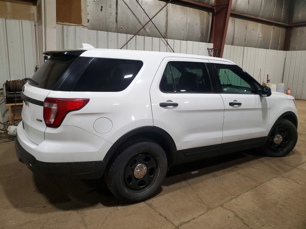 2017 Ford Explorer Police Interceptor - Фото 3