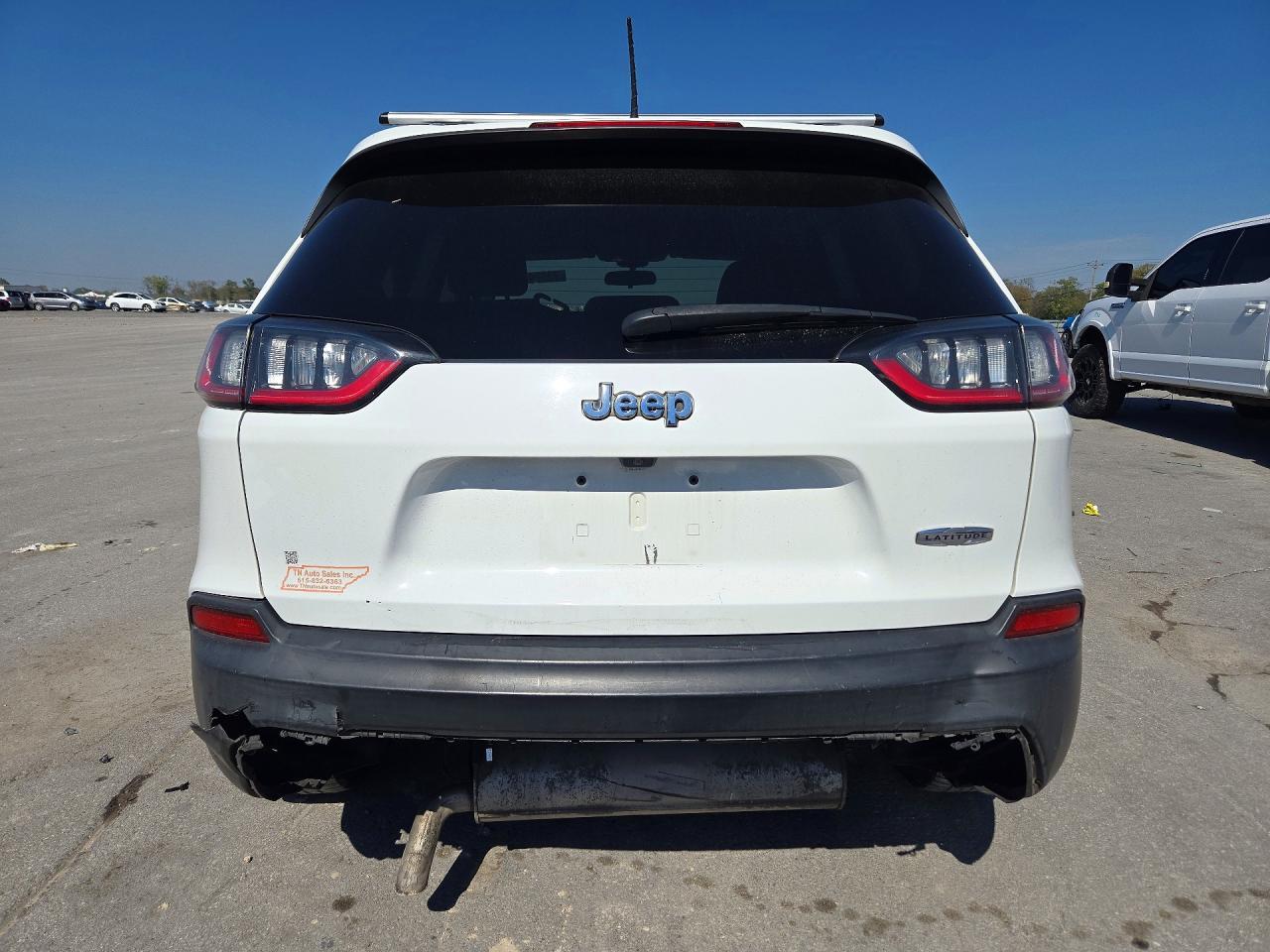 2019 Jeep Cherokee Latitude - Image 6