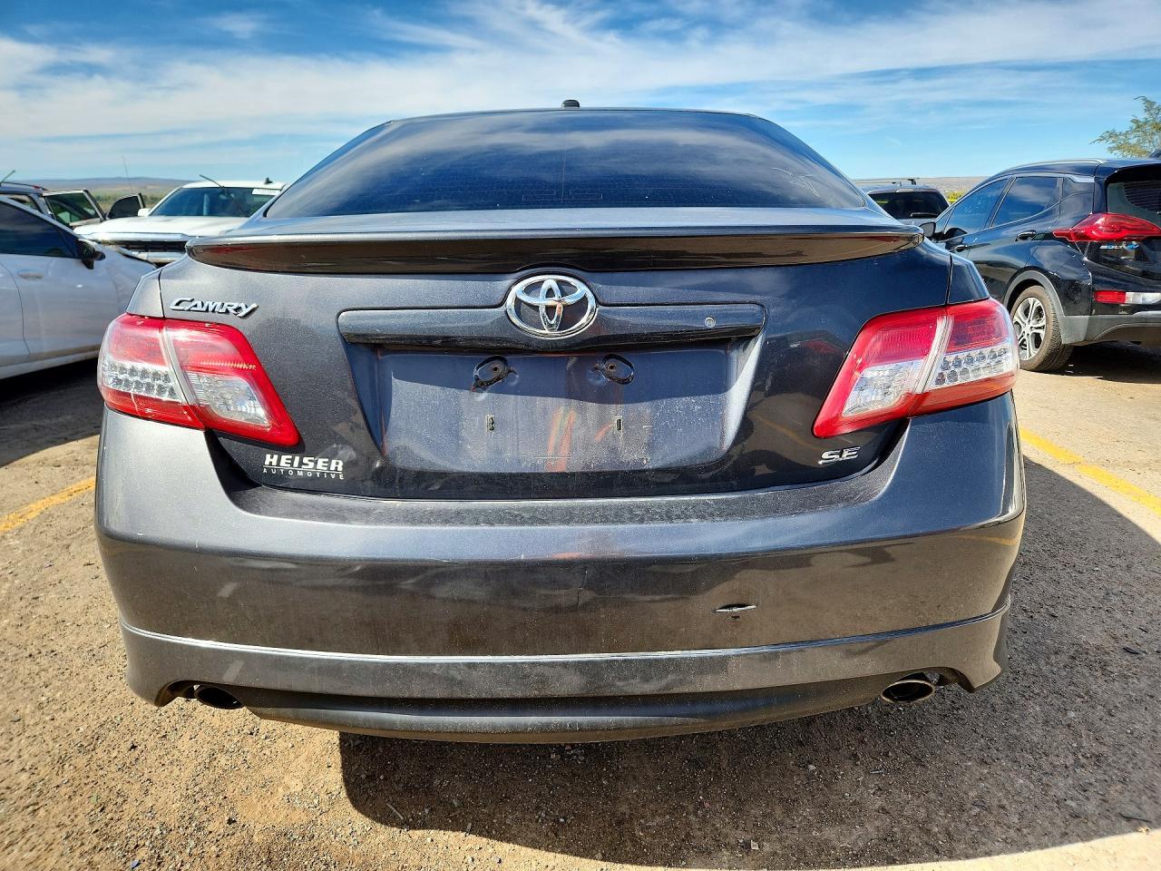 2011 Toyota Camry Se - Фото 6