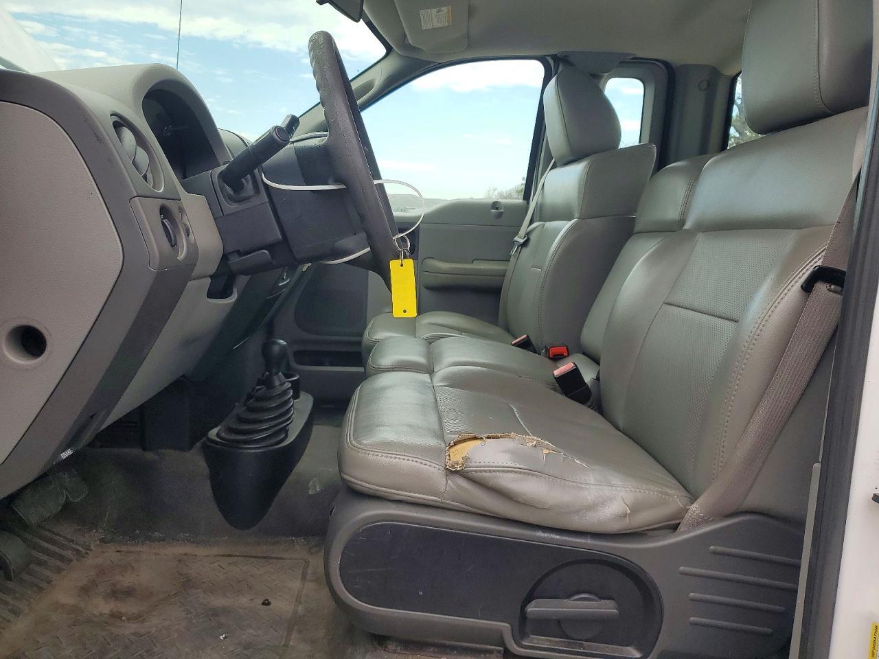 2007 Ford F150 - Image 7