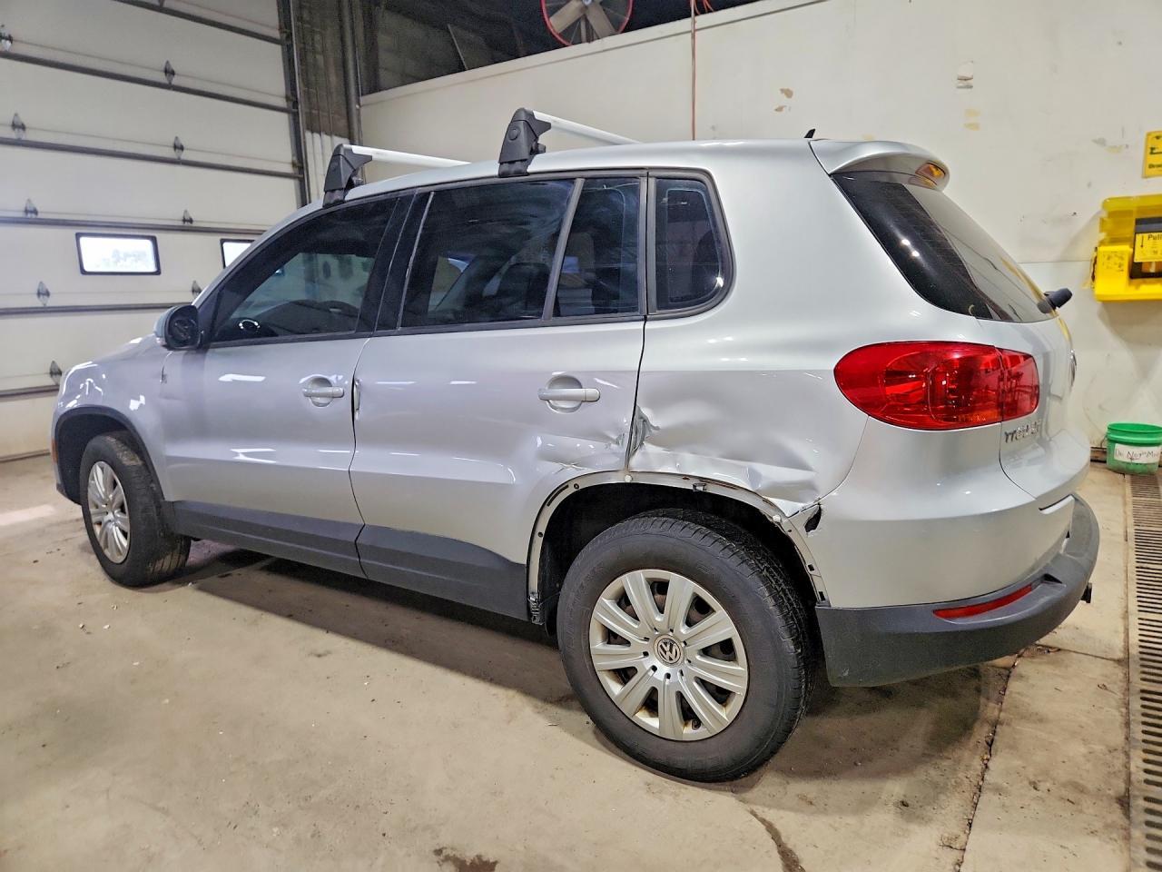 2014 Volkswagen Tiguan S - Image 2
