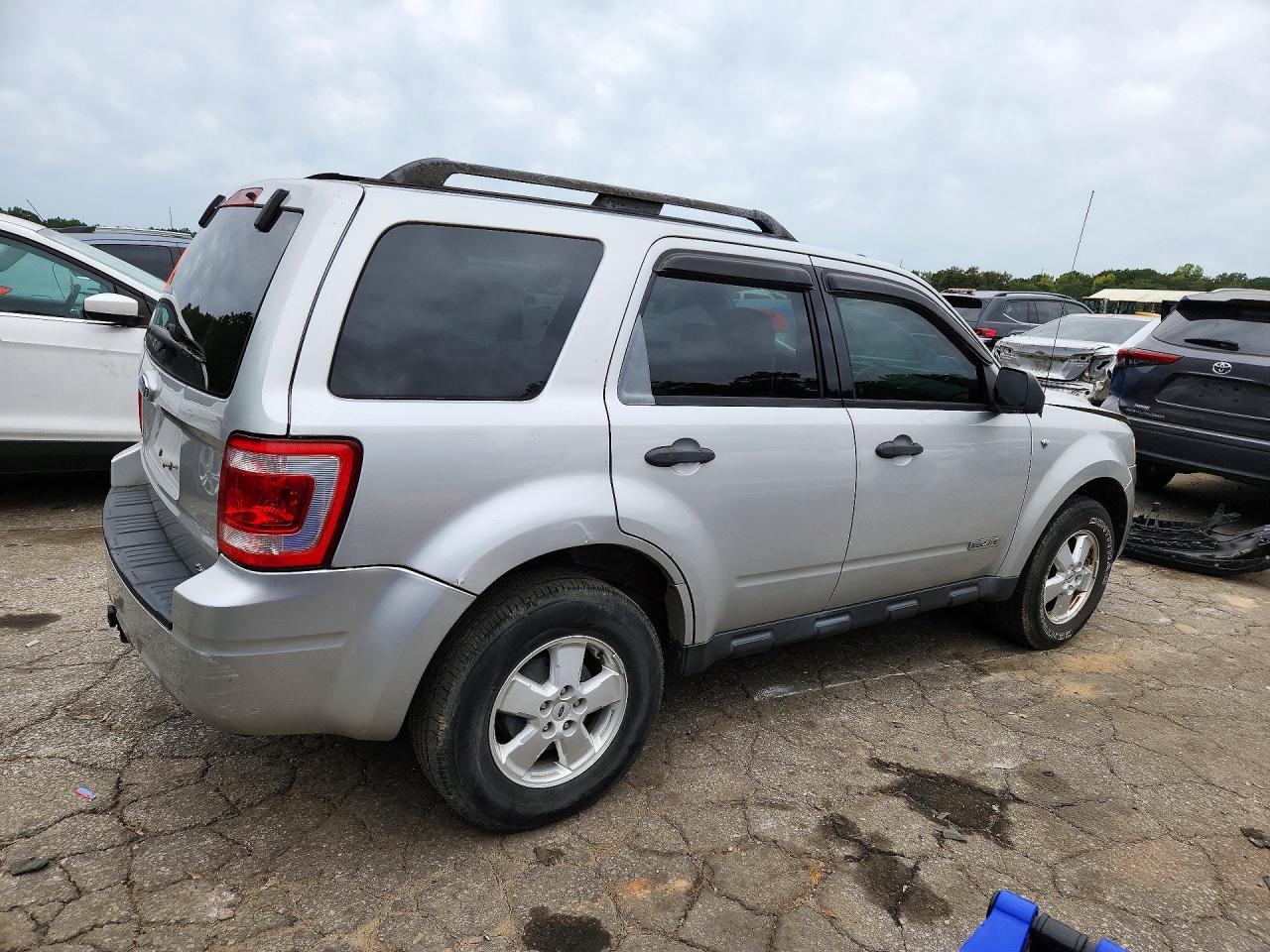 2008 Ford Escape Xlt - Фото 3