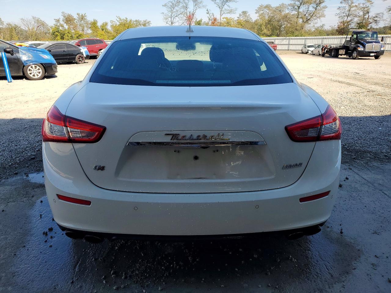 2016 Maserati Ghibli S - Image 6