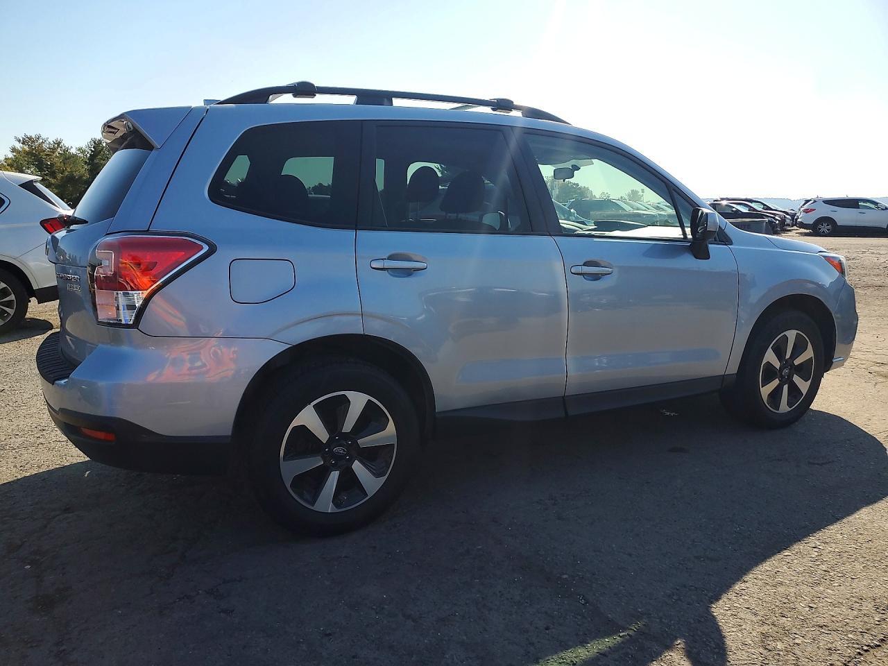 2017 Subaru Forester 2.5I Premium - Фото 3