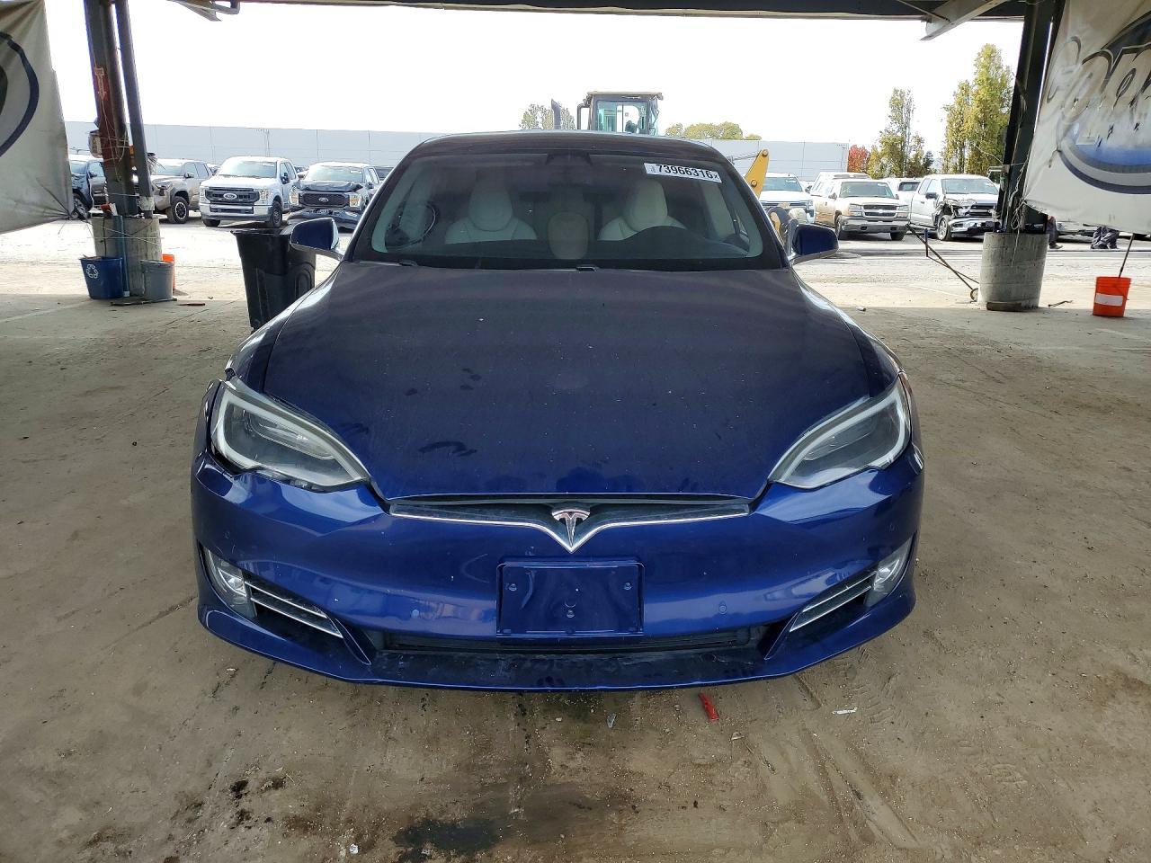 2018 Tesla Model S - Image 5