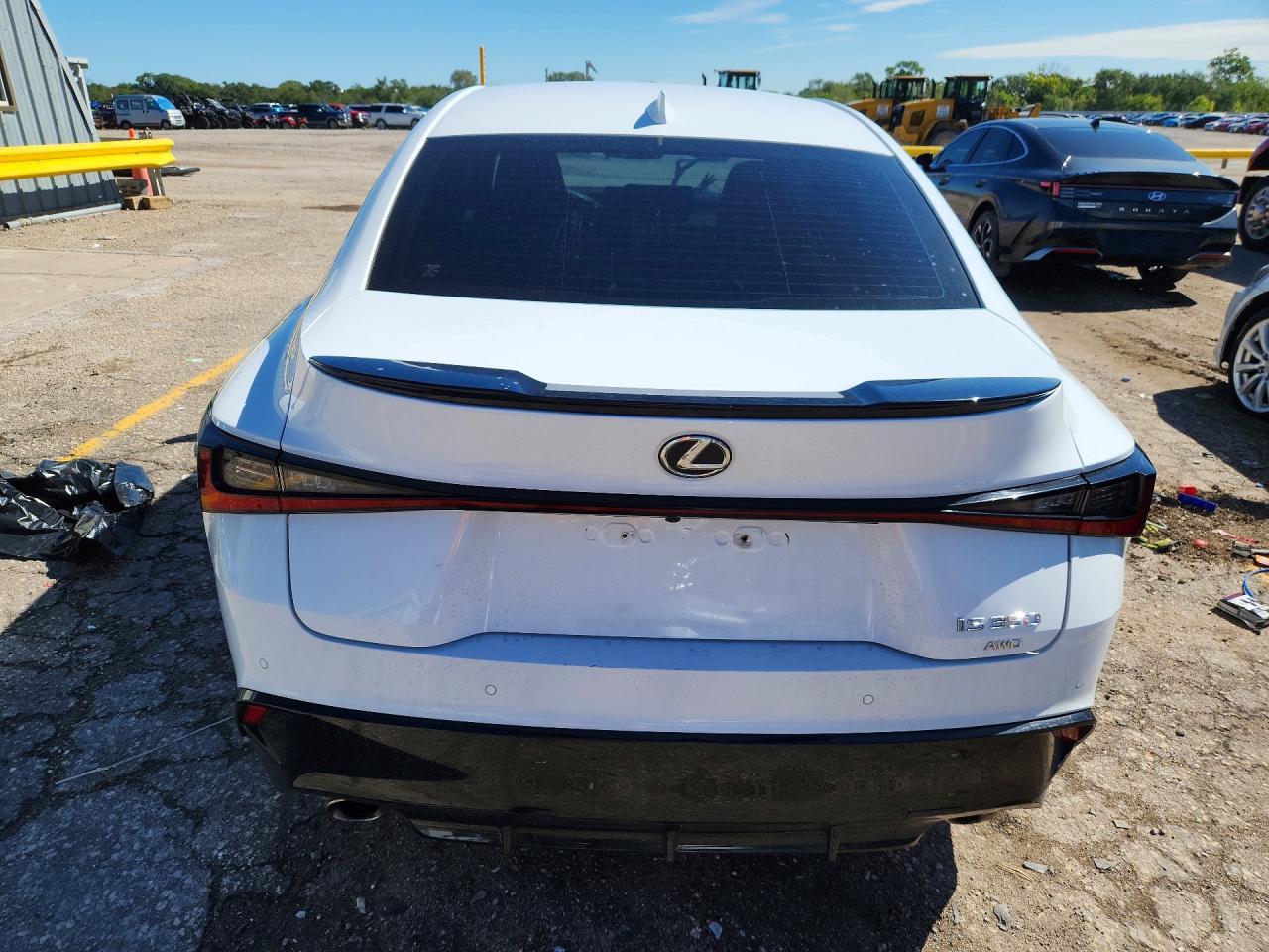 2023 Lexus Is 350 F Sport - Image 6