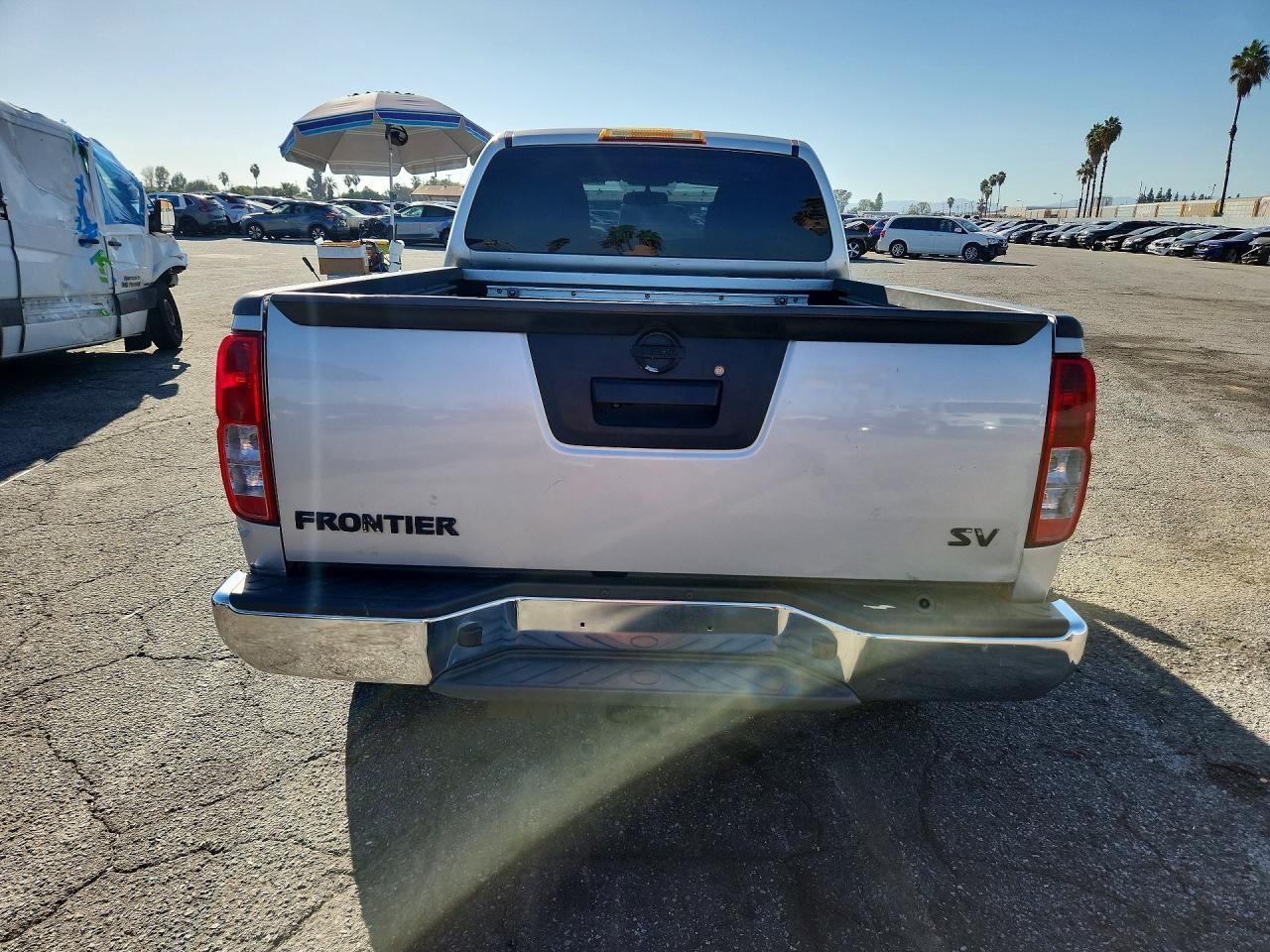 2013 Nissan Frontier Sv - Image 6