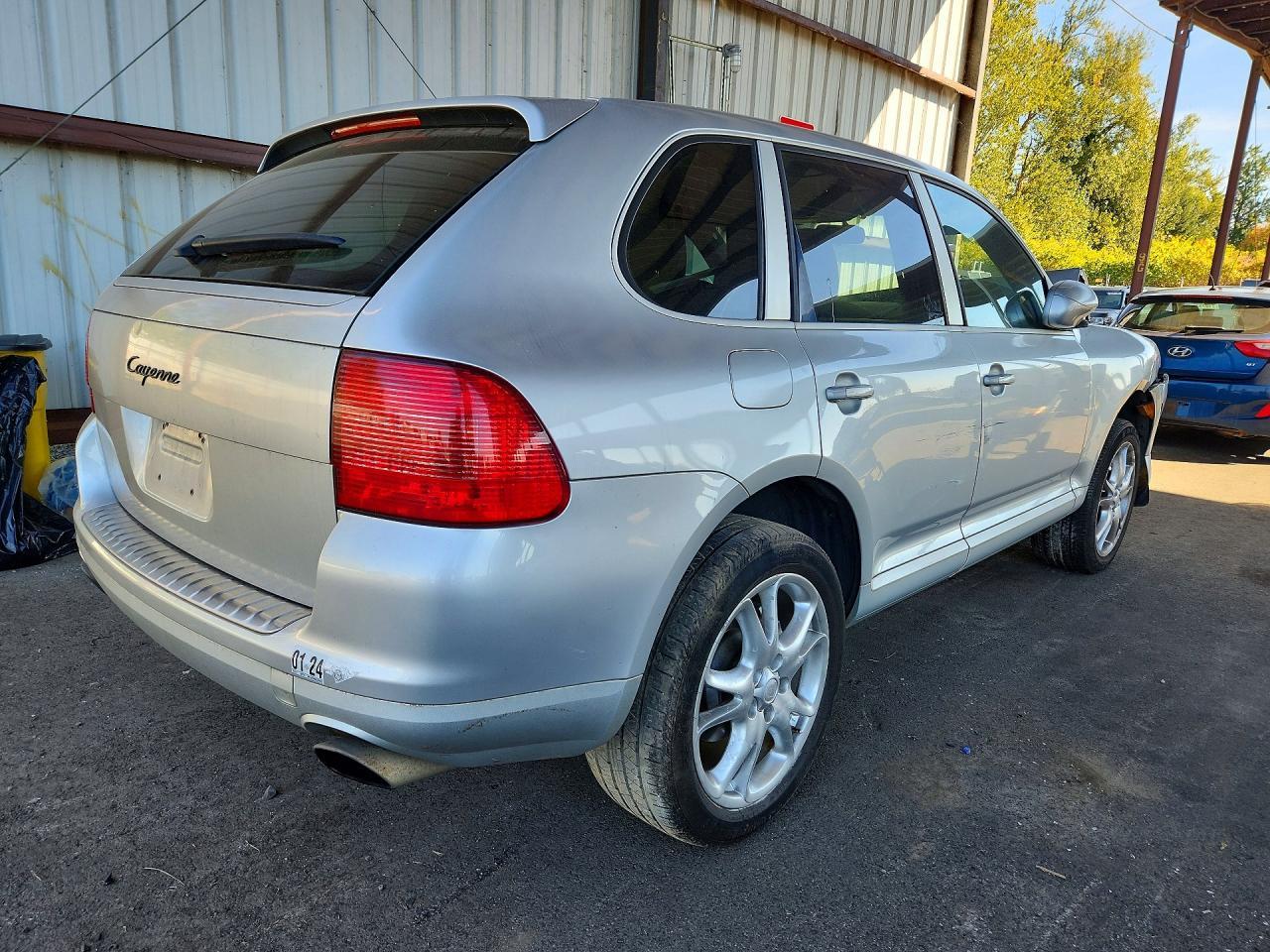 2006 Porsche Cayenne - Image 3