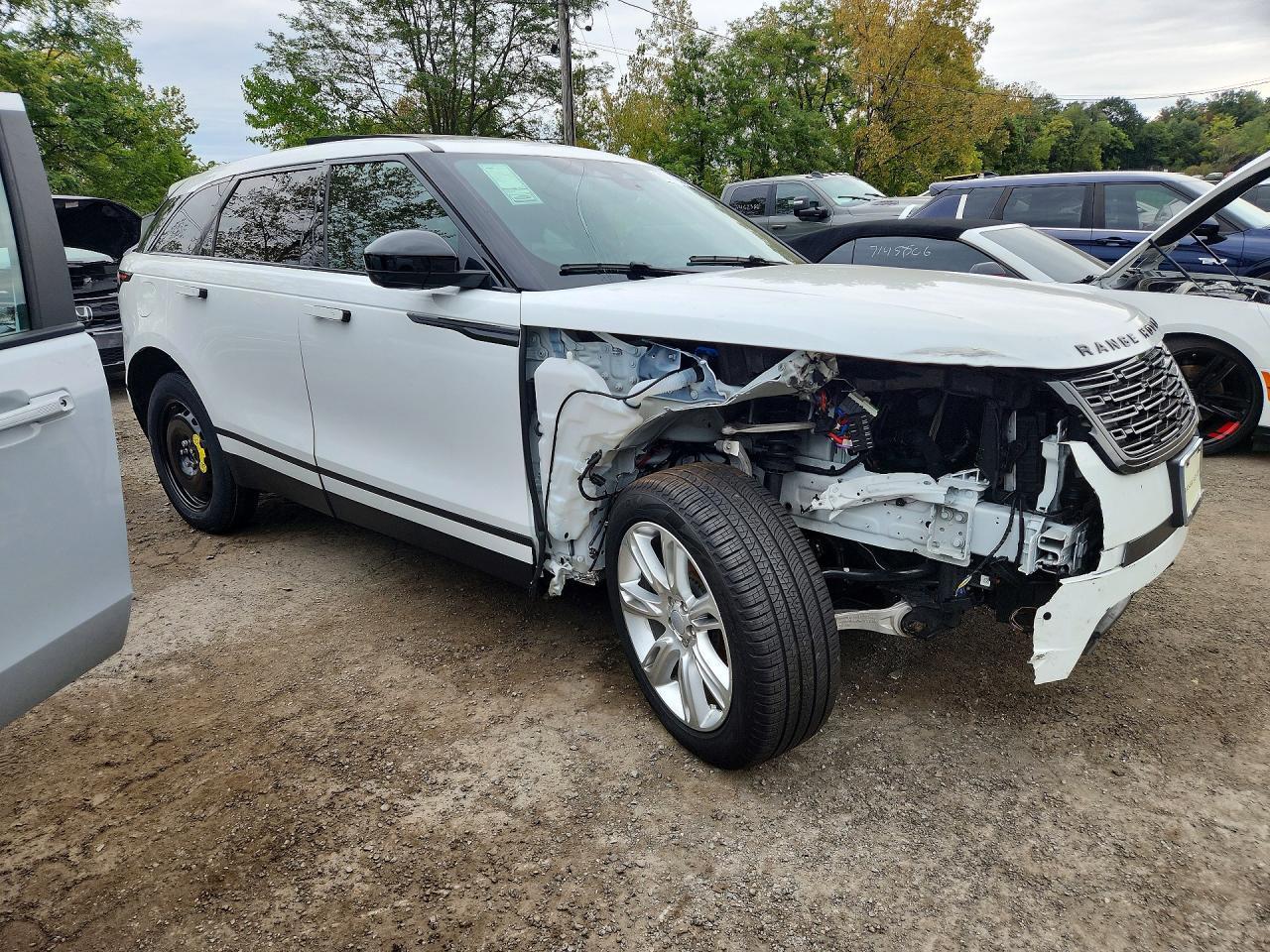 2026 Land Rover Range Rover Velar S - Image 4