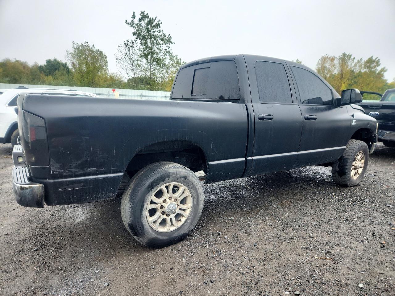2005 Dodge Ram - Image 3