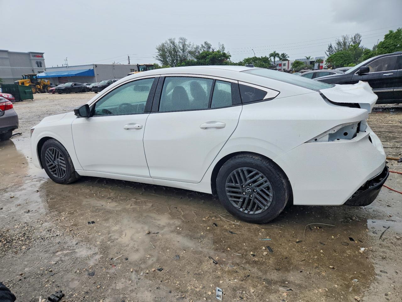 2026 Nissan Sentra Sv - Image 2