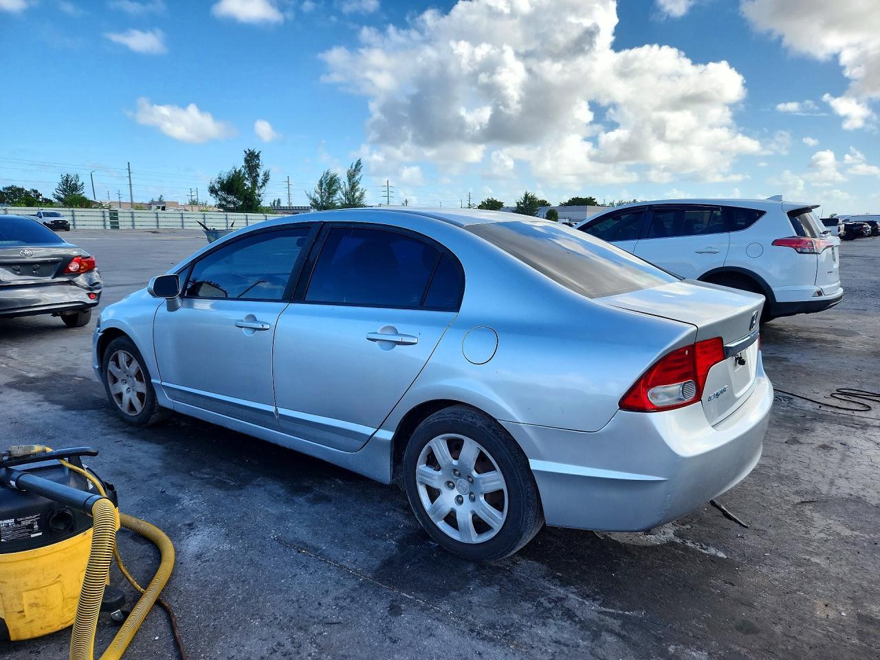 2009 Honda Civic Lx - Фото 2