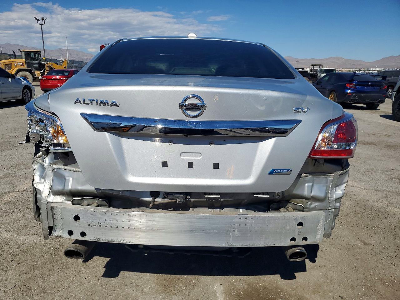 2013 Nissan Altima 2.5 - Фото 6