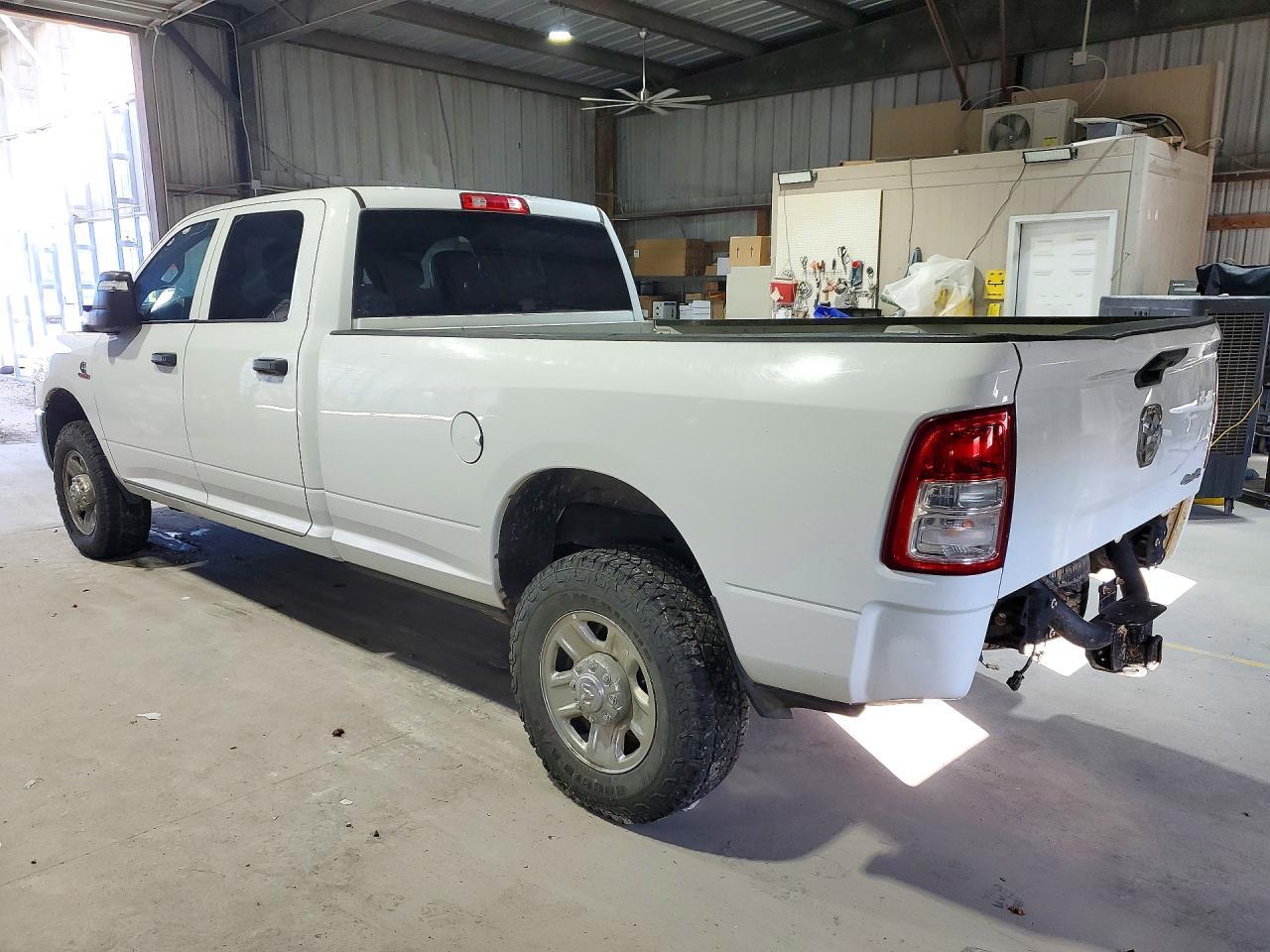 2023 Ram 2500 Tradesman - Фото 2