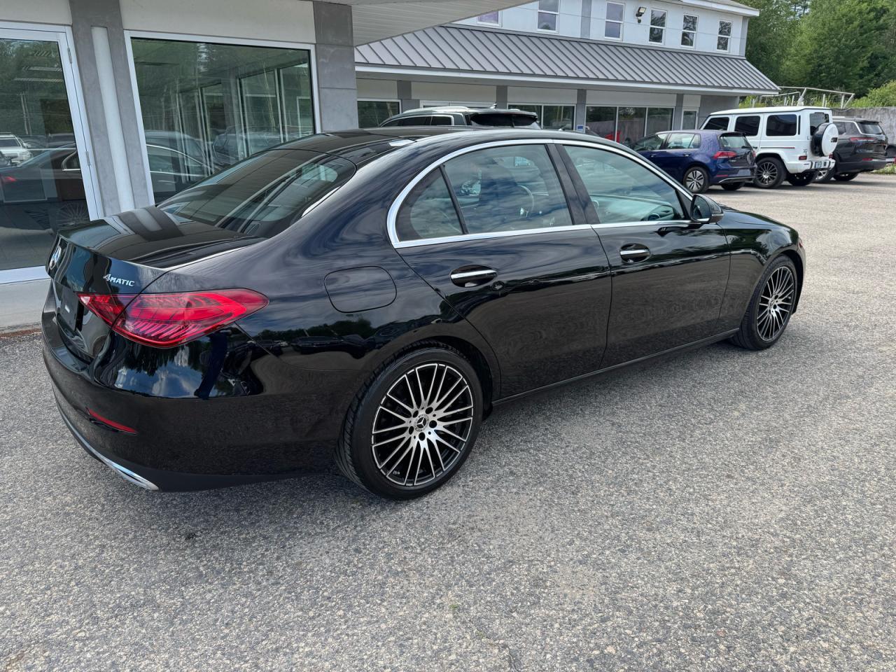 2023 Mercedes-Benz C 300 4Matic - Image 4