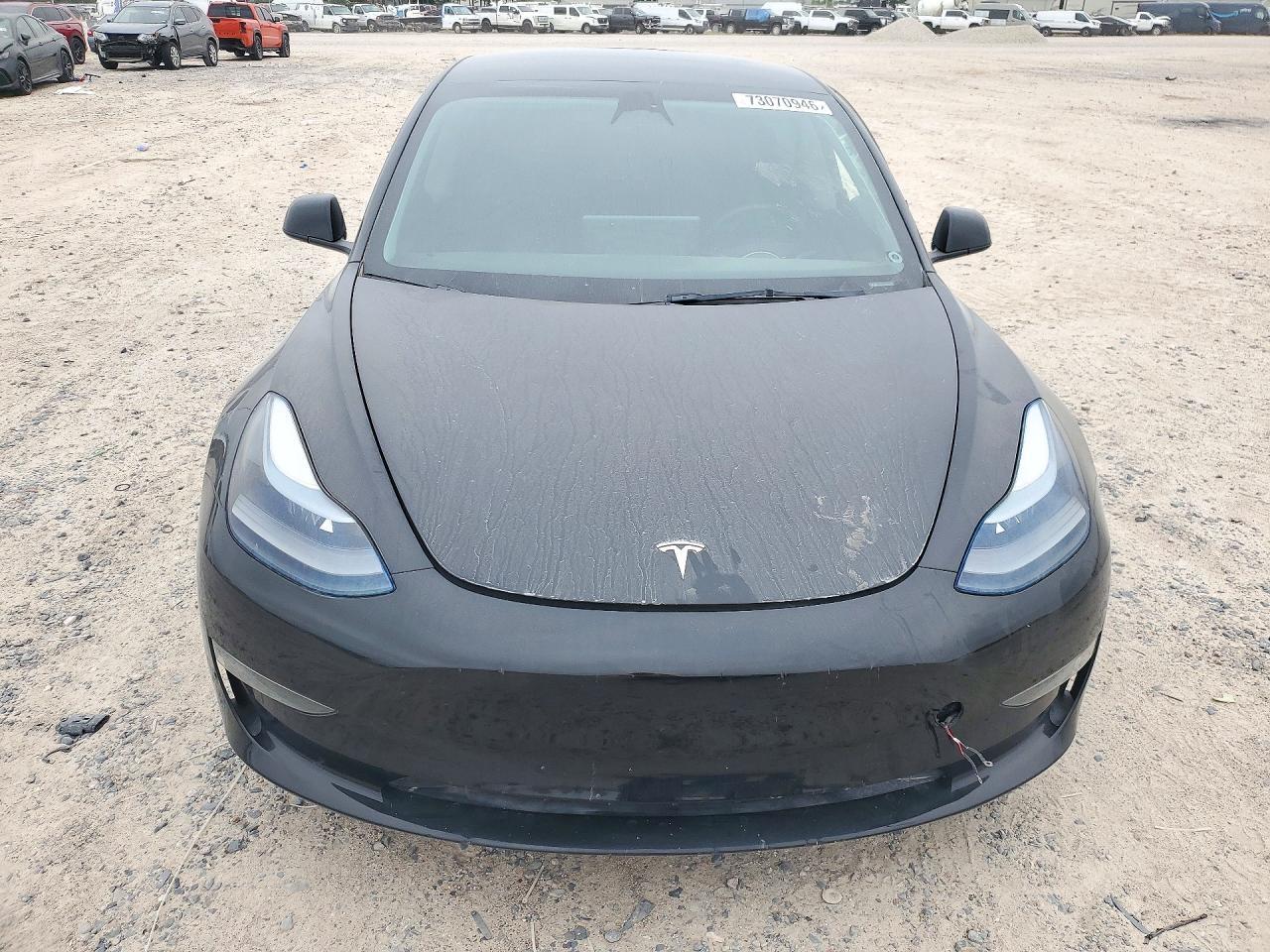 2023 Tesla Model 3 - Image 5