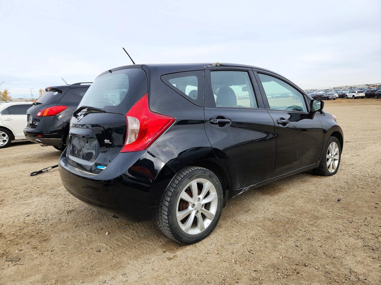 2015 Nissan Versa Note S - Фото 3